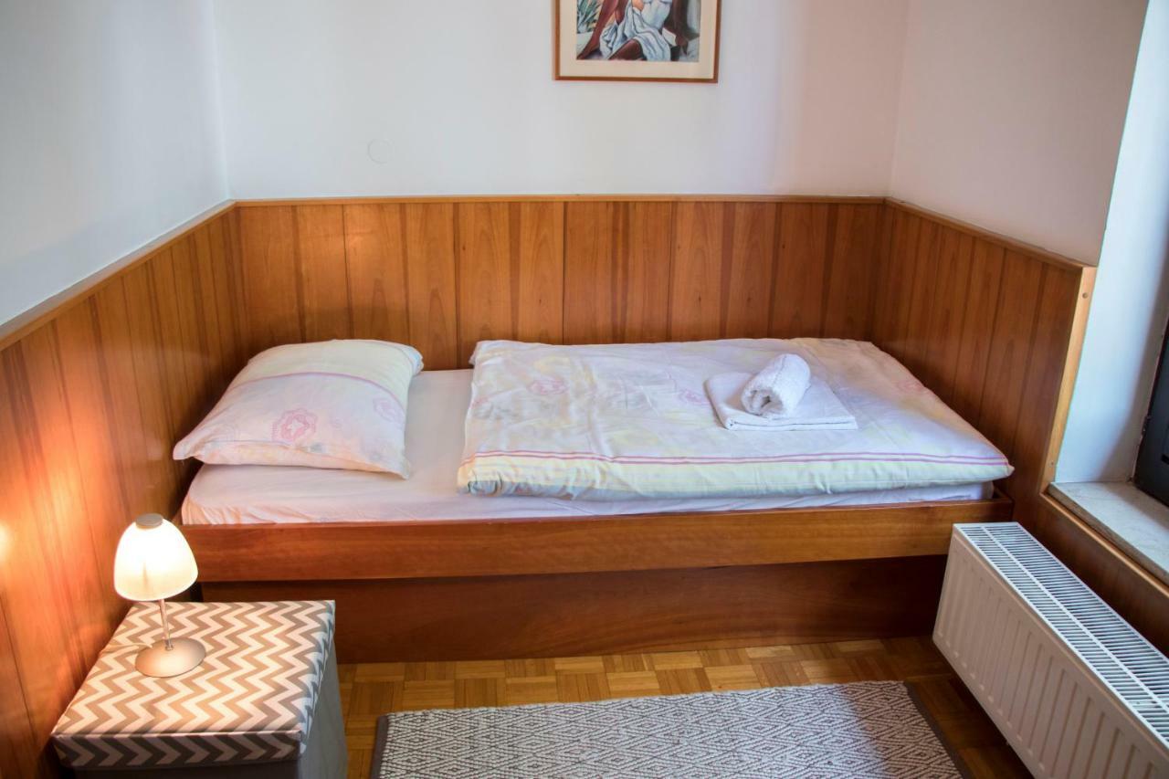 Guest House Park Zibert Любляна Экстерьер фото