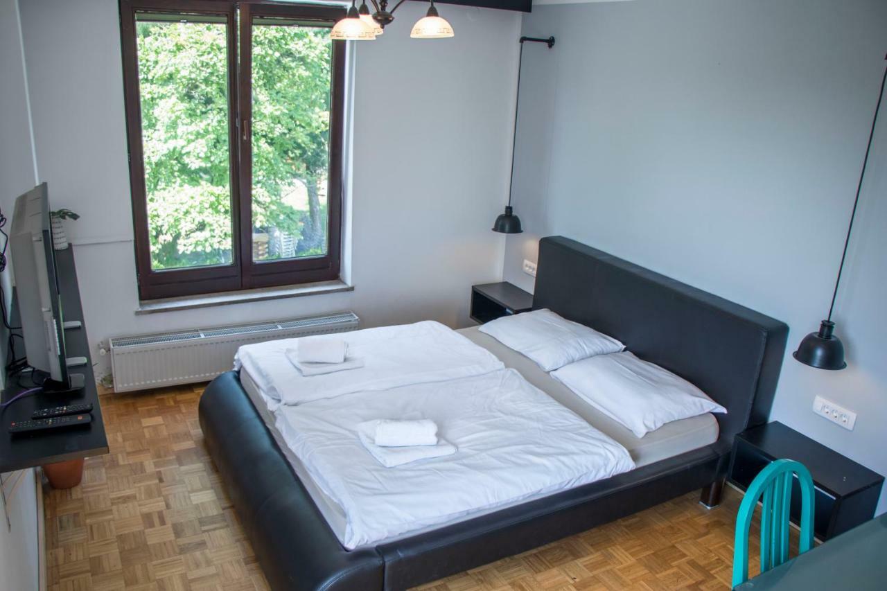 Guest House Park Zibert Любляна Экстерьер фото